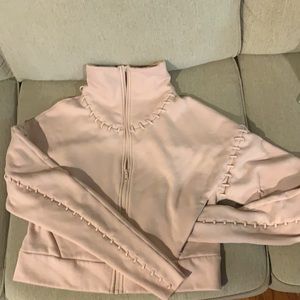 Fabulous Alo jacket. It’s in excellent condition